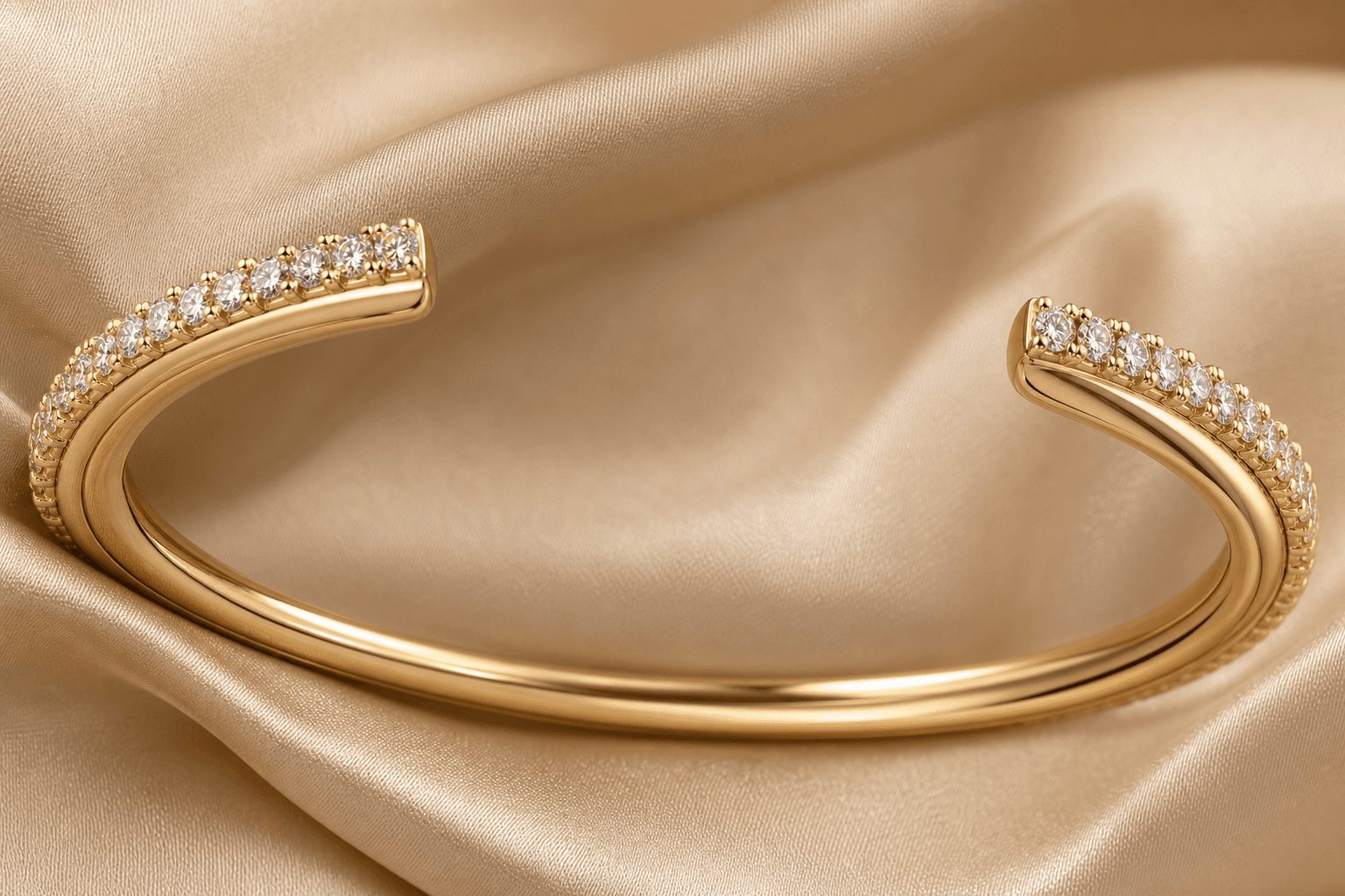 Ora Cuff — macro craftsmanship detail